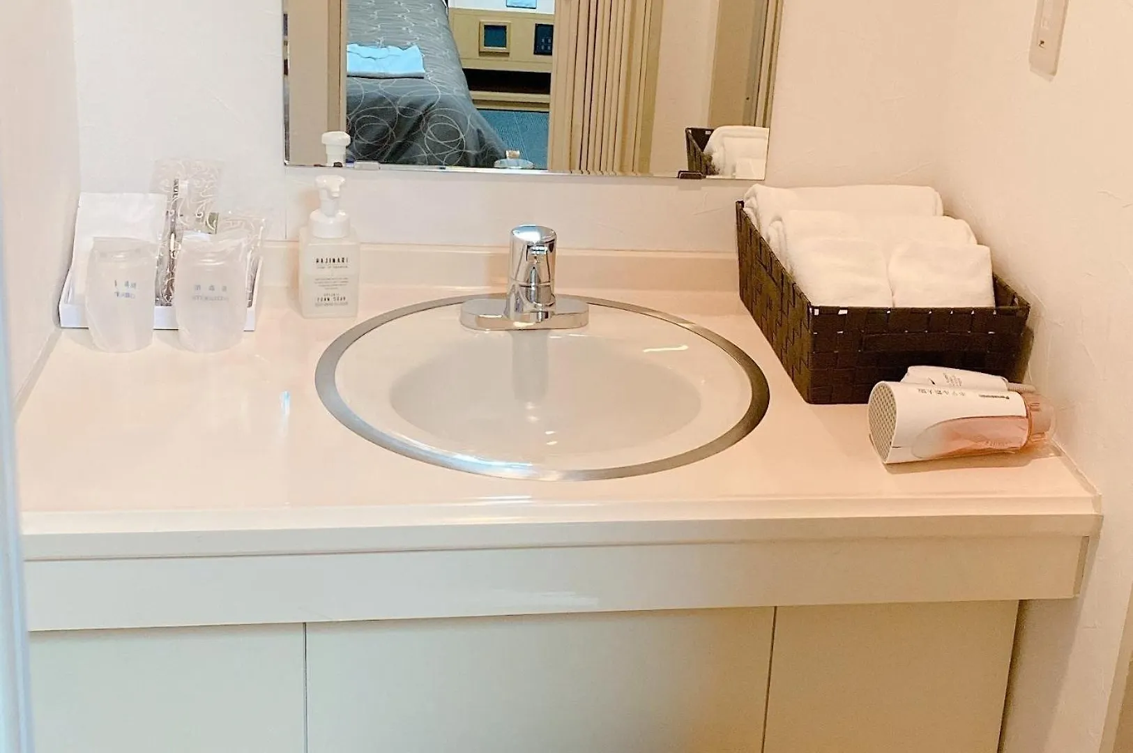 Hotel Shin Osaka / Vacation Stay 81530 0*,
